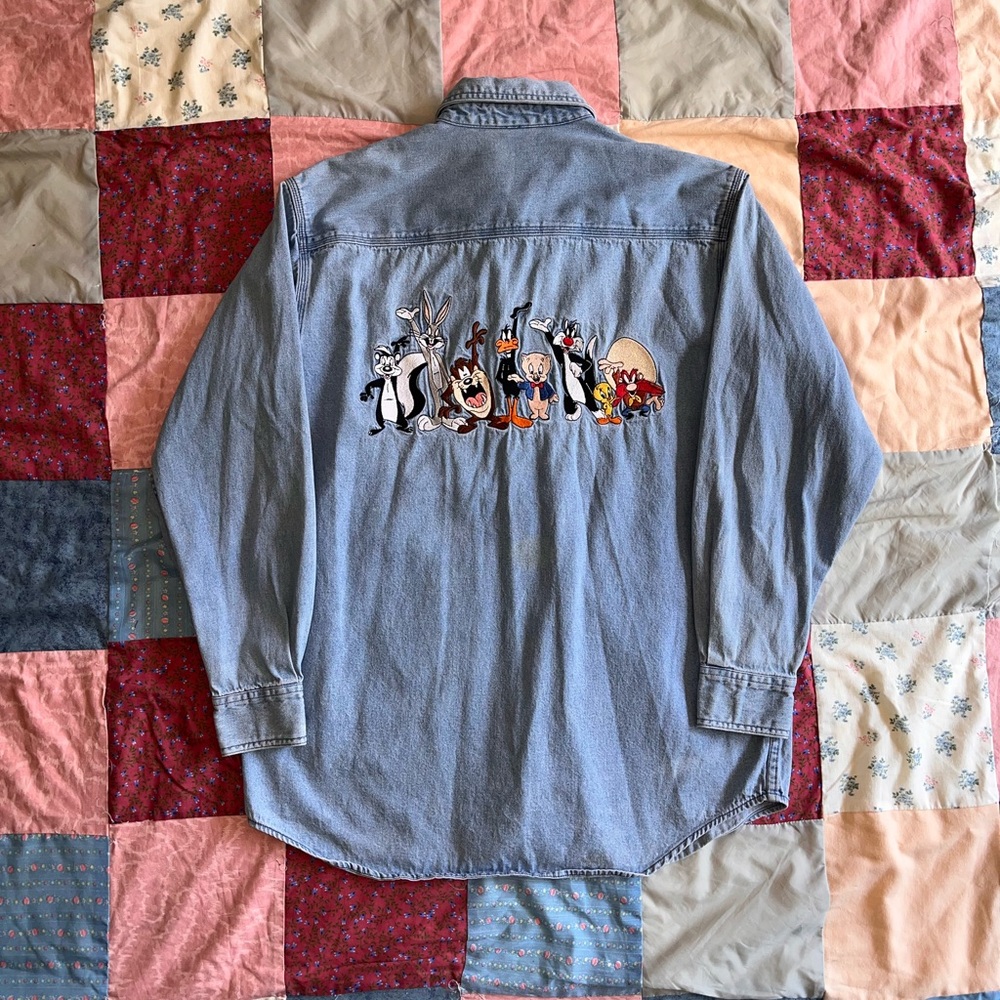 Looney tunes button down